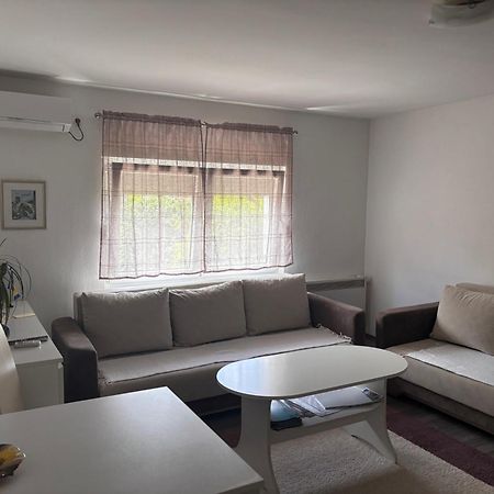 Mamma Mia! Apartment โมสตาร์ ภายนอก รูปภาพ