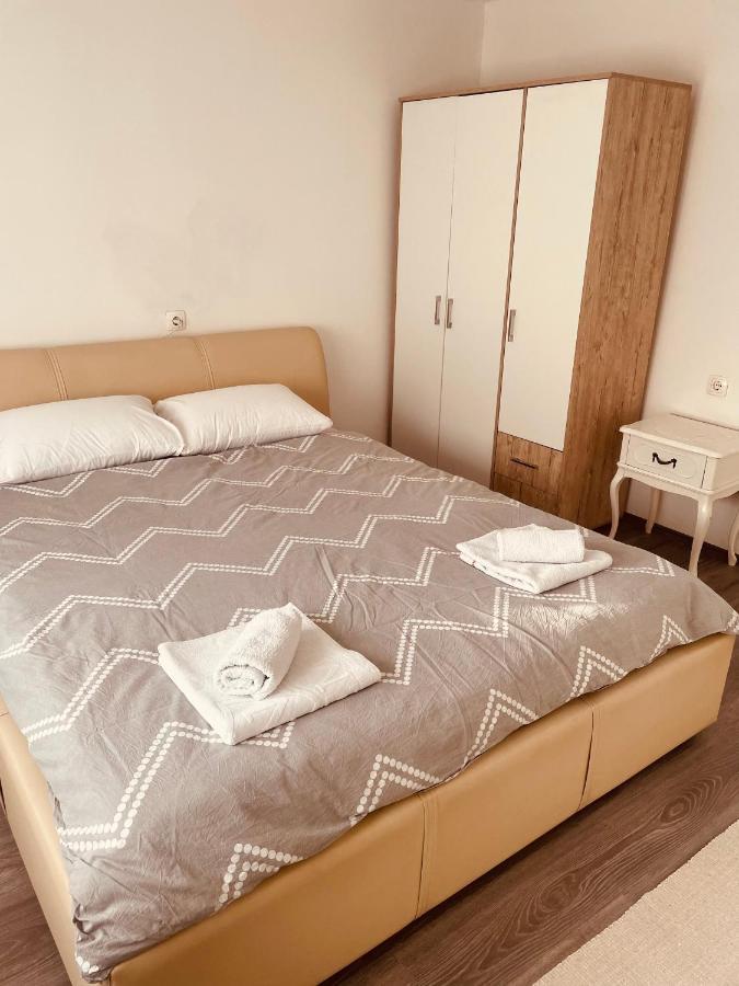 Mamma Mia! Apartment โมสตาร์ ภายนอก รูปภาพ
