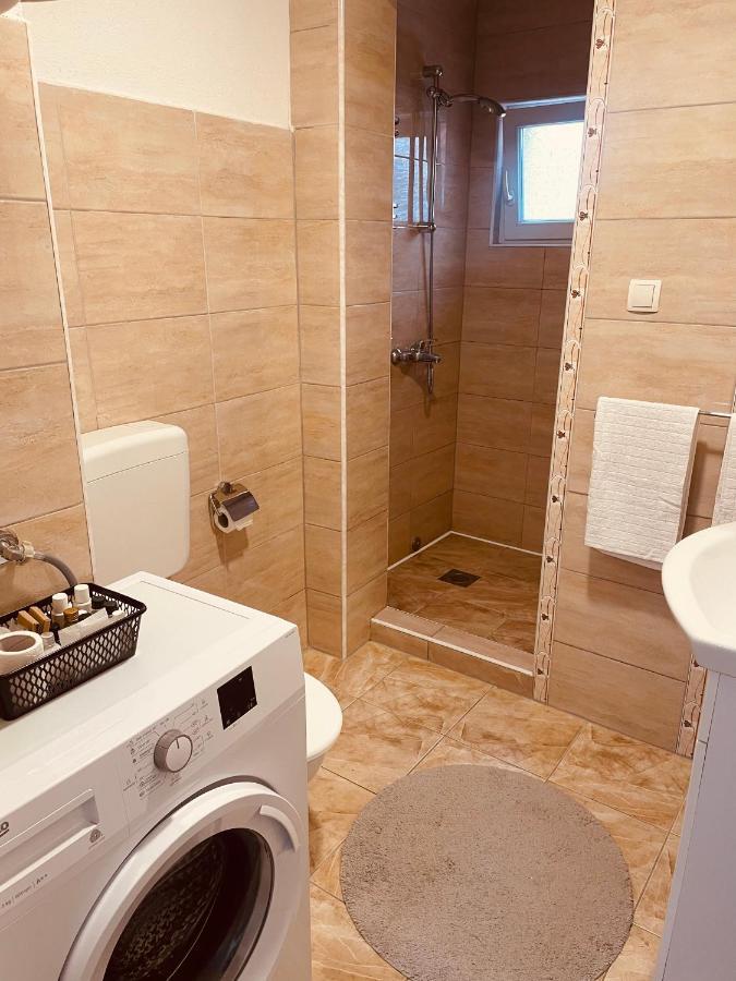 Mamma Mia! Apartment โมสตาร์ ภายนอก รูปภาพ