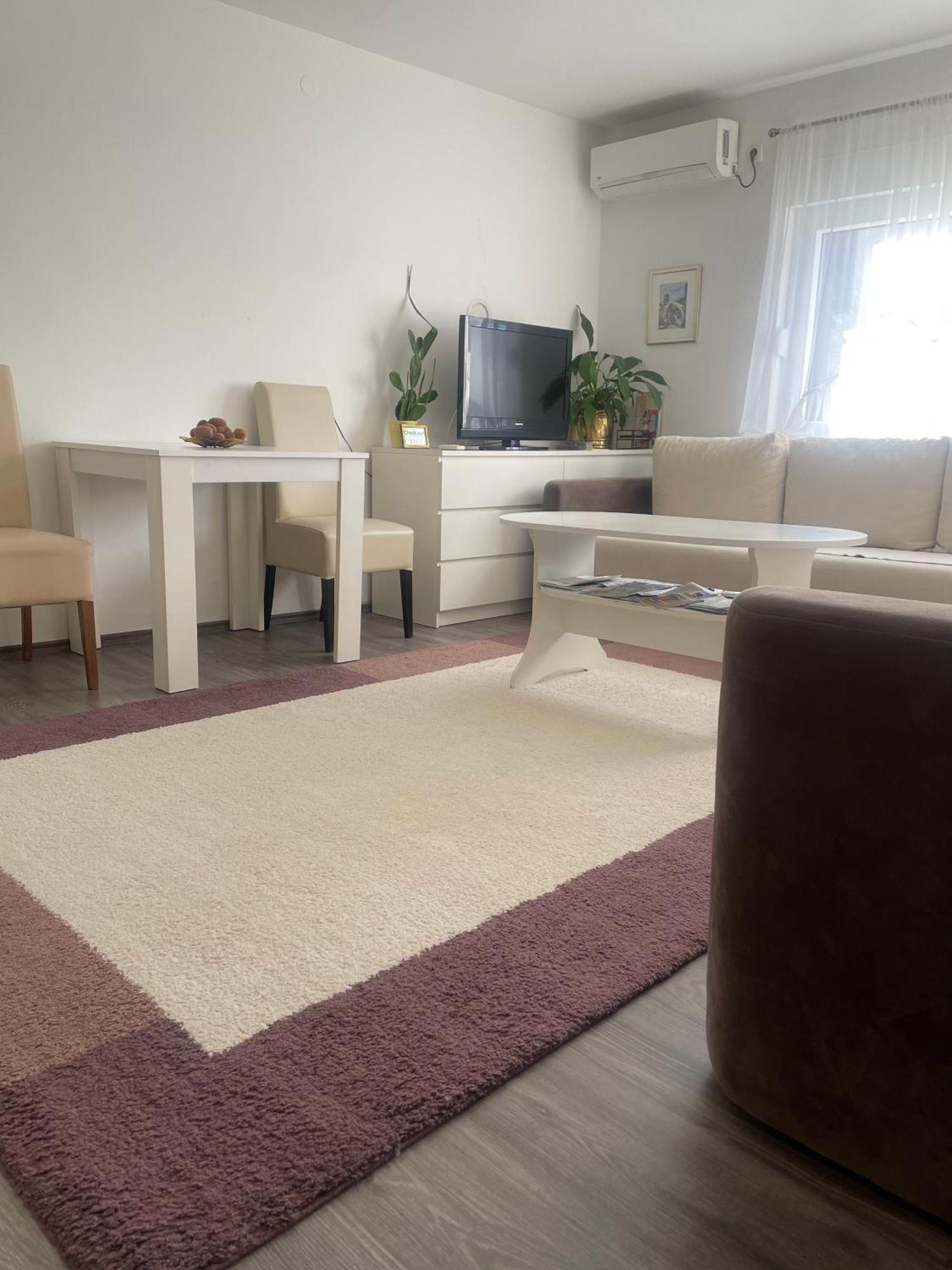 Mamma Mia! Apartment โมสตาร์ ภายนอก รูปภาพ
