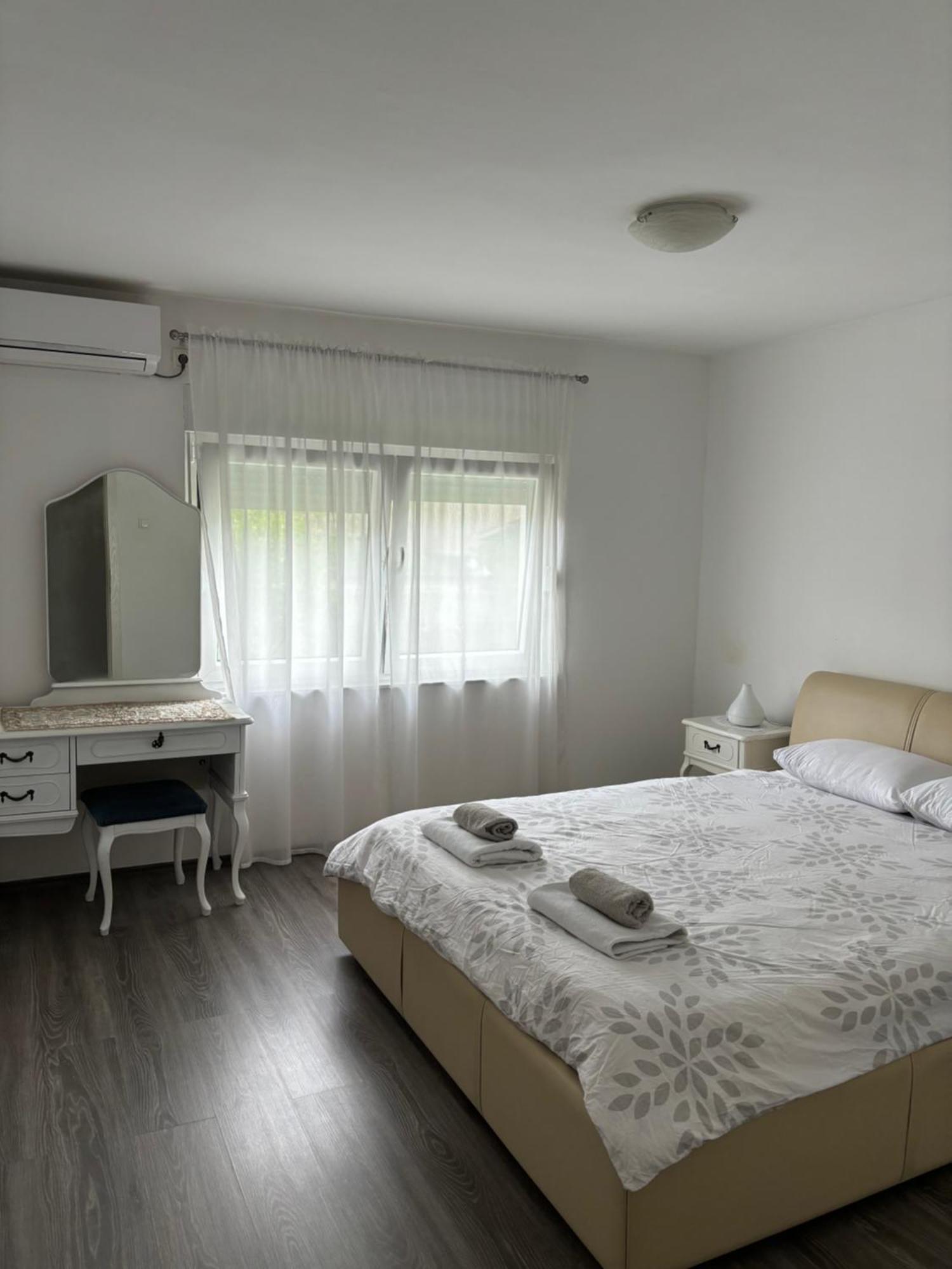 Mamma Mia! Apartment โมสตาร์ ภายนอก รูปภาพ